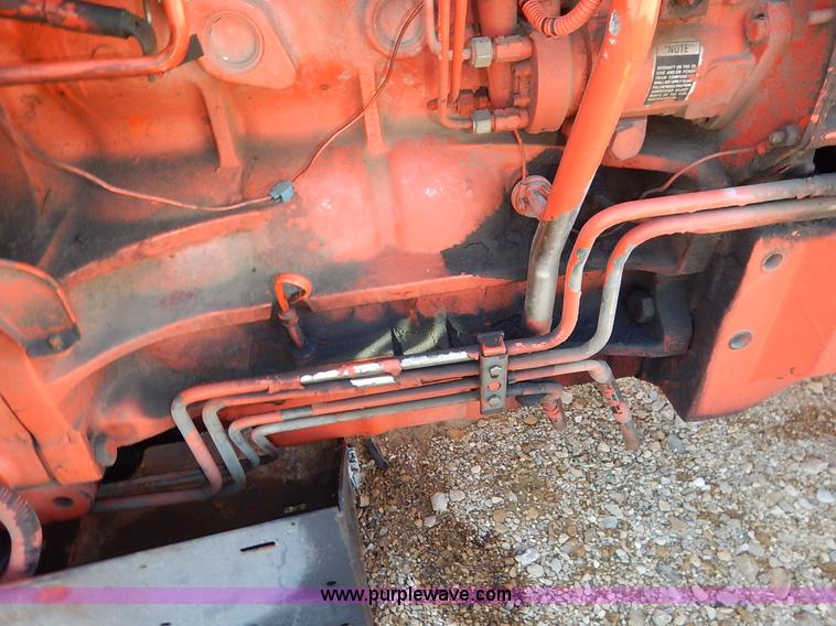 image for item I5004 1997 Ford 6640 tractor