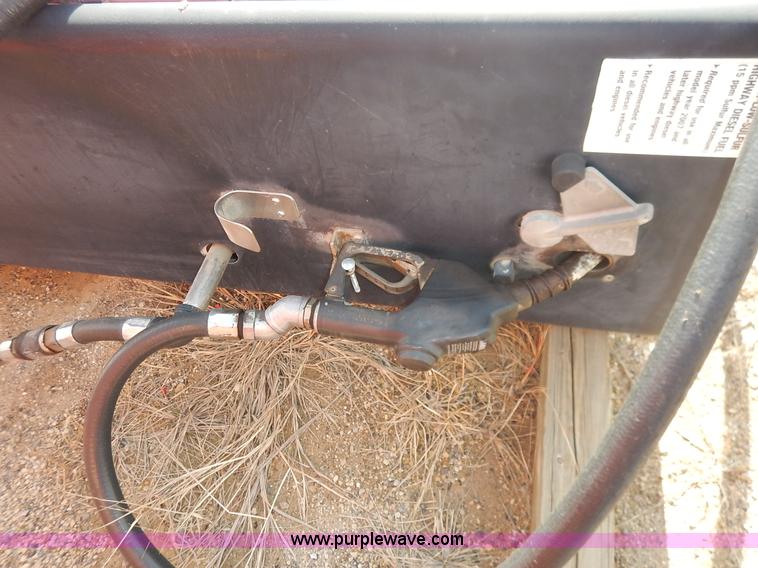 image for item I5040 1992 diesel fuel tank