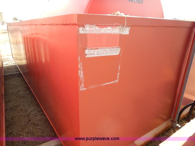 image for item I5041 1993 fuel tank