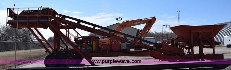 image for item K2333 1991 Peerless 3076-HPP twin shaft pug mill