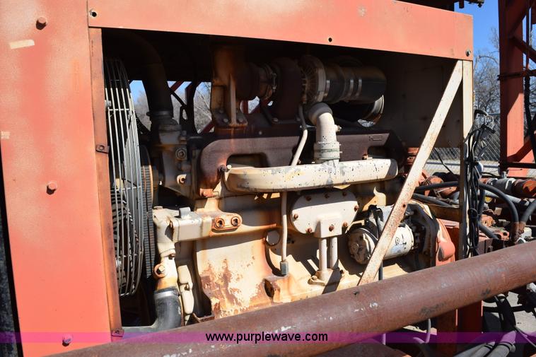 image for item K2333 1991 Peerless 3076-HPP twin shaft pug mill