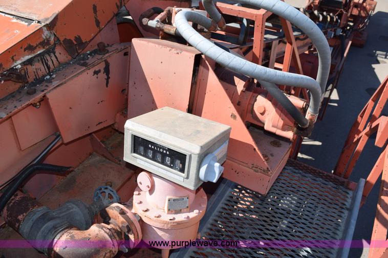 image for item K2333 1991 Peerless 3076-HPP twin shaft pug mill