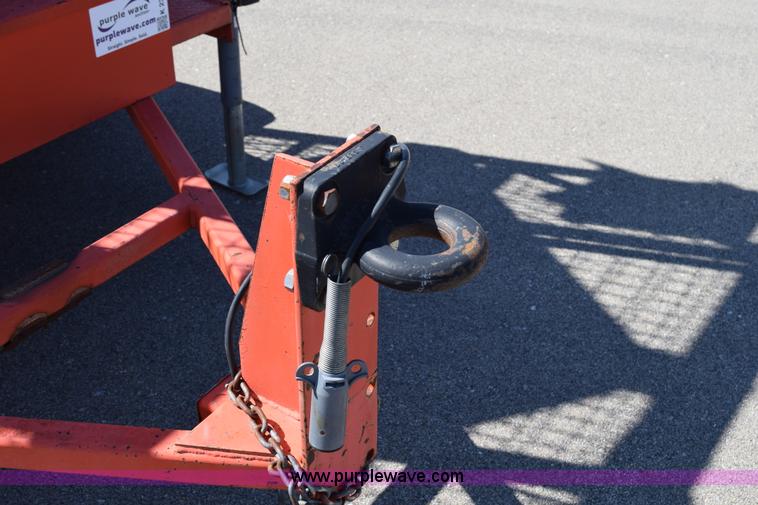 image for item K2334 2001 Lucas light trailer