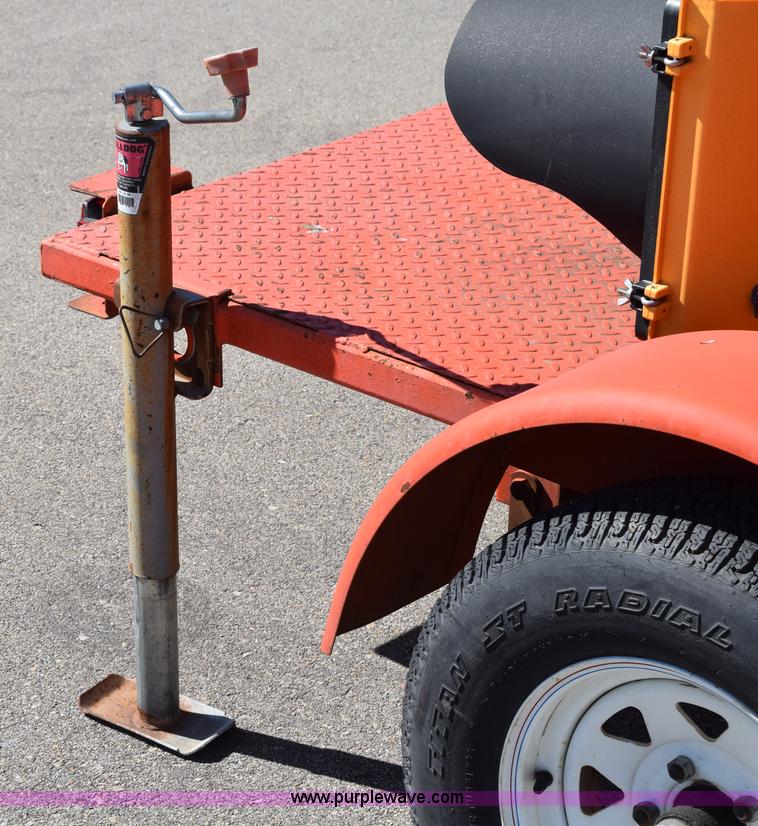 image for item K2334 2001 Lucas light trailer