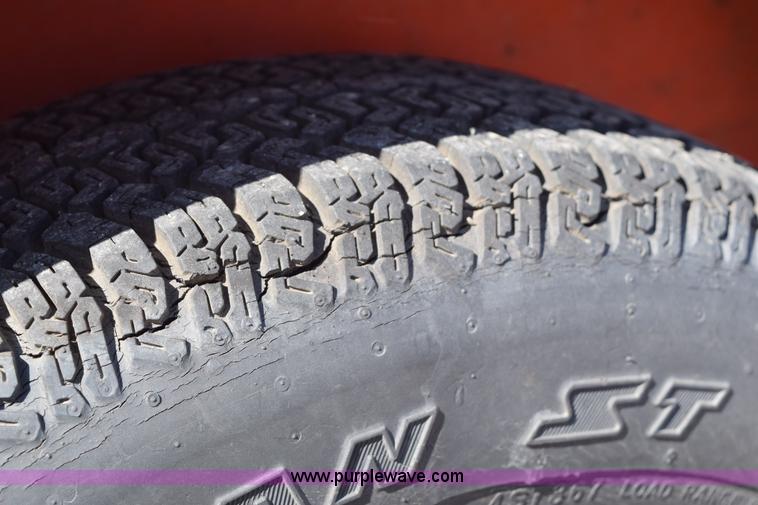 image for item K2334 2001 Lucas light trailer