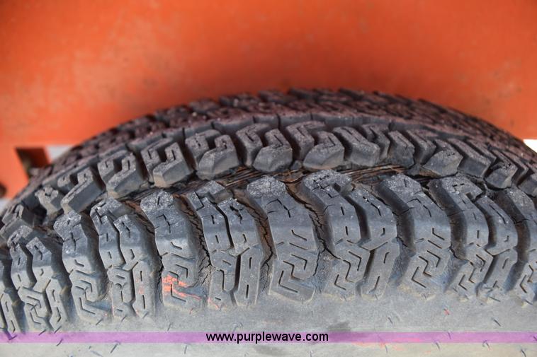 image for item K2334 2001 Lucas light trailer