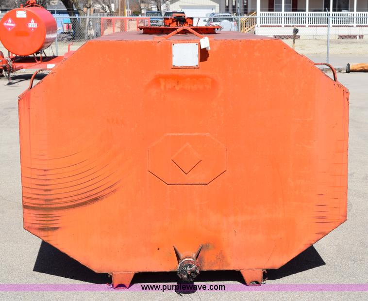 image for item K2335 (2) Palmer LB-1500 water tanks