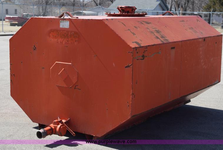 image for item K2335 (2) Palmer LB-1500 water tanks