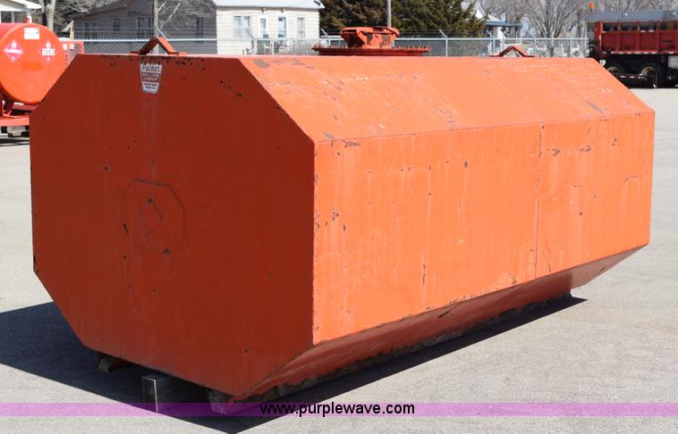 image for item K2335 (2) Palmer LB-1500 water tanks