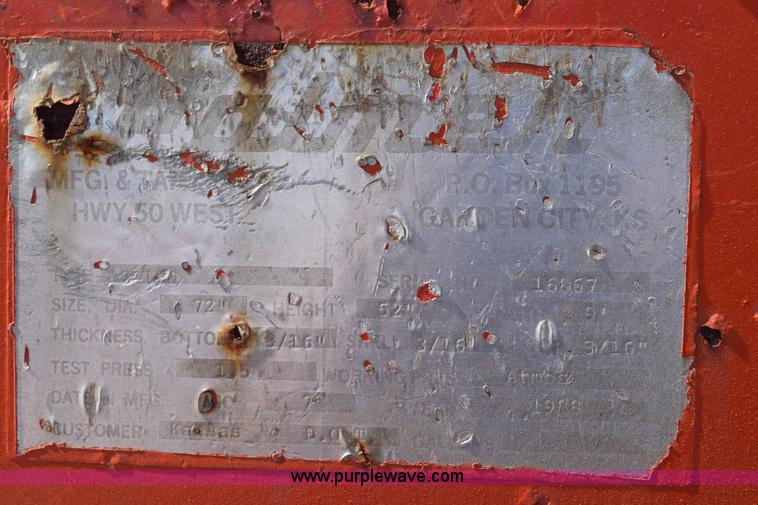 image for item K2335 (2) Palmer LB-1500 water tanks