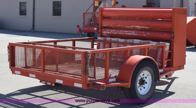 image for item K2338 2003 King HDB10S utility trailer