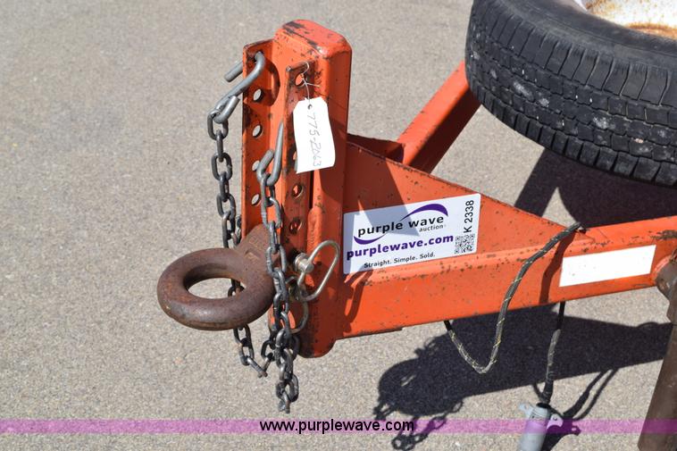 image for item K2338 2003 King HDB10S utility trailer