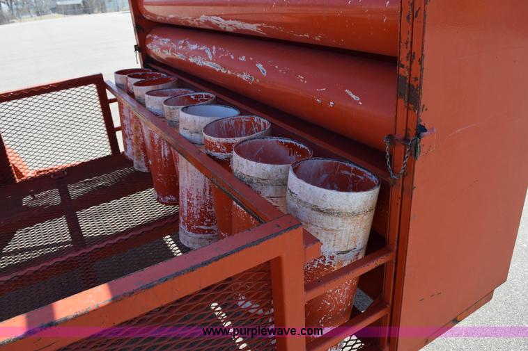 image for item K2338 2003 King HDB10S utility trailer