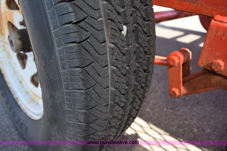 image for item K2339 1996 Klein KF-60 fuel trailer