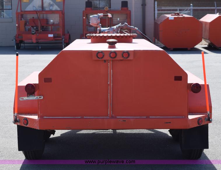 image for item K2341 1998 Palmer PLB-600X fuel trailer