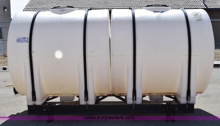 image for item K2342 2005 Den-Hartog 1800-G water tank