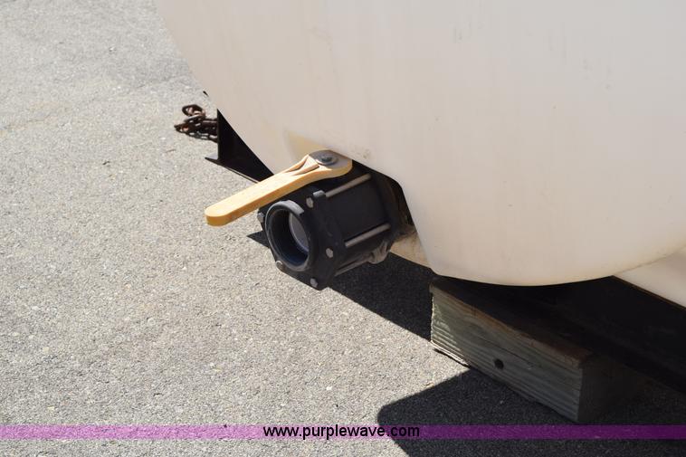 image for item K2342 2005 Den-Hartog 1800-G water tank