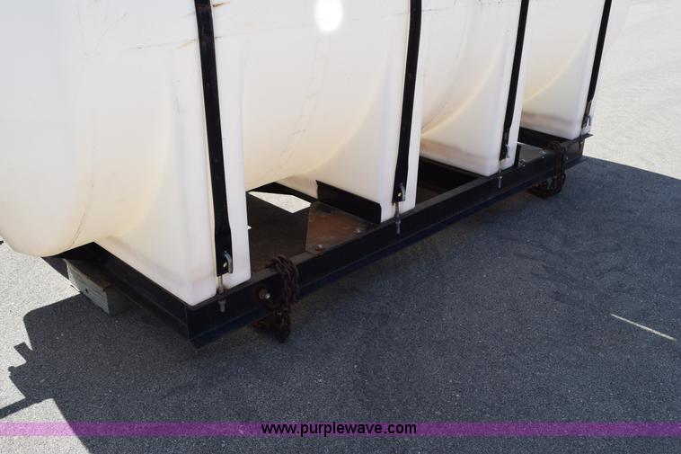 image for item K2342 2005 Den-Hartog 1800-G water tank