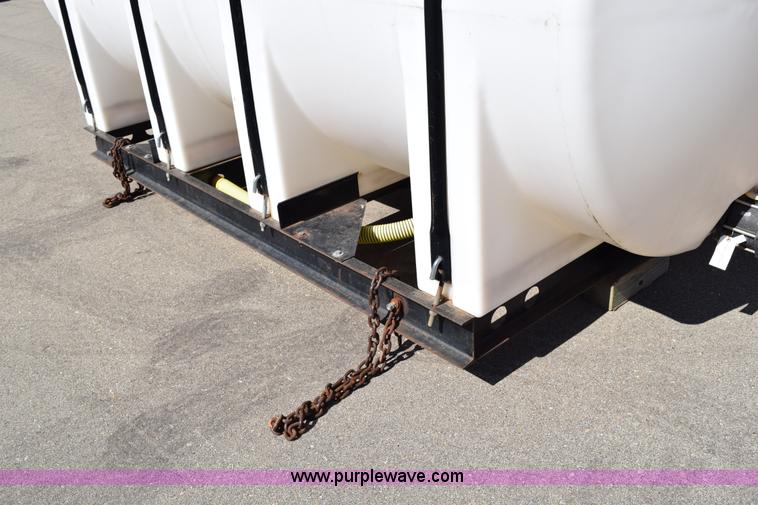 image for item K2342 2005 Den-Hartog 1800-G water tank