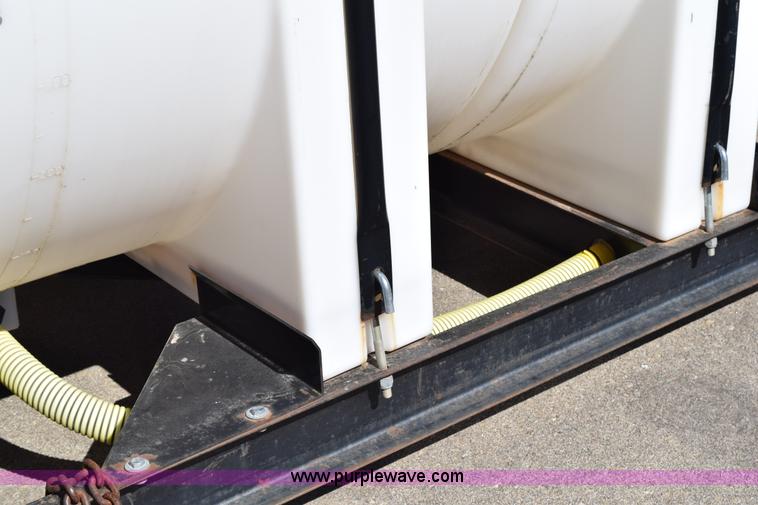 image for item K2342 2005 Den-Hartog 1800-G water tank