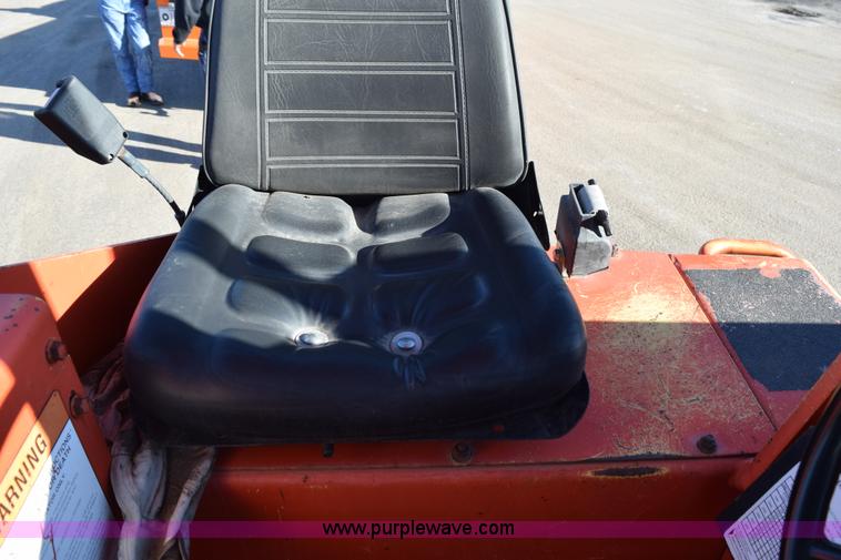 image for item K2343 1997 Bomag BW11RH pneumatic roller