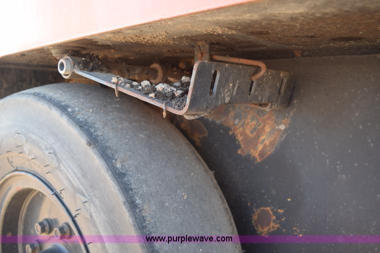 image for item K2343 1997 Bomag BW11RH pneumatic roller