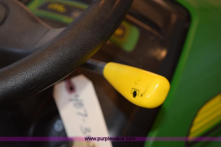 image for item K2346 2006 John Deere LT180 lawn mower