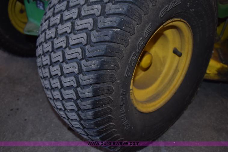 image for item K2346 2006 John Deere LT180 lawn mower