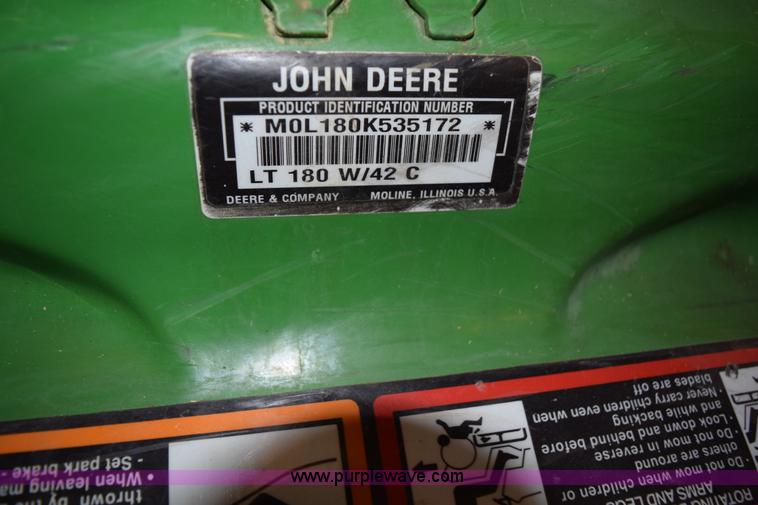 image for item K2346 2006 John Deere LT180 lawn mower