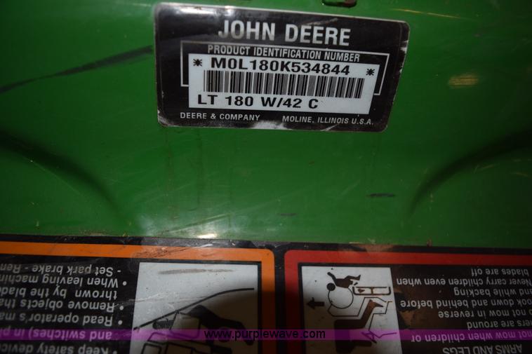 image for item K2347 2006 John Deere LT180 lawn mower