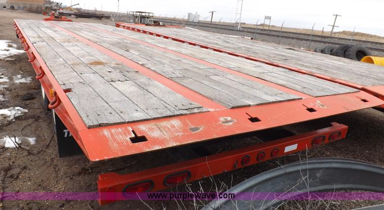 image for item K3223 2006 Trail-Eze TE401 equipment trailer