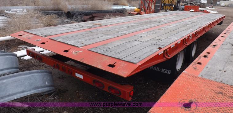 image for item K3223 2006 Trail-Eze TE401 equipment trailer