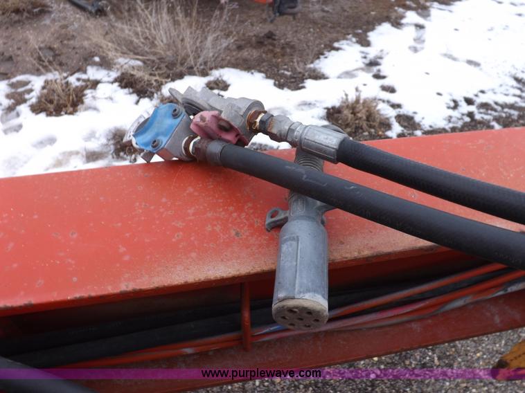 image for item K3223 2006 Trail-Eze TE401 equipment trailer