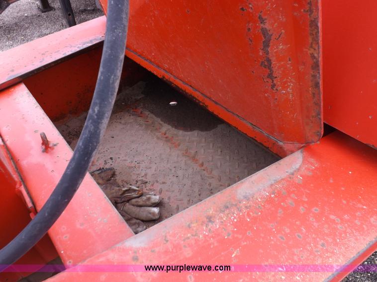 image for item K3223 2006 Trail-Eze TE401 equipment trailer