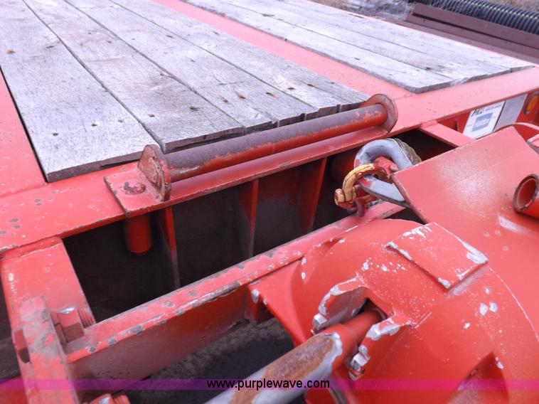 image for item K3223 2006 Trail-Eze TE401 equipment trailer