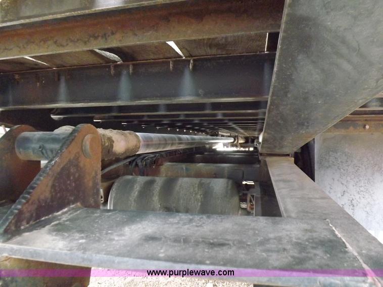 image for item K3223 2006 Trail-Eze TE401 equipment trailer