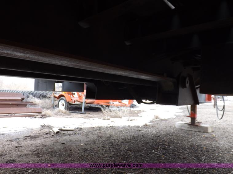 image for item K3223 2006 Trail-Eze TE401 equipment trailer