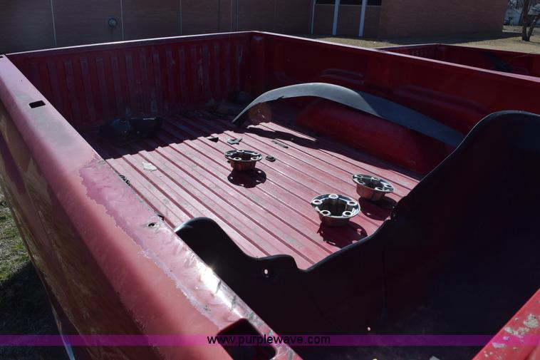 image for item K8783 2001 Dodge Ram 1500 pickup truck