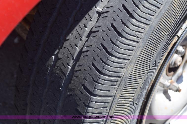 image for item K8783 2001 Dodge Ram 1500 pickup truck