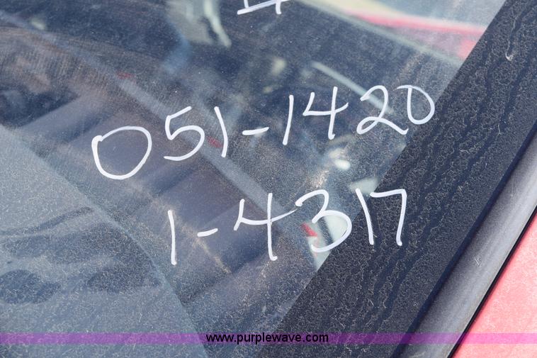 image for item K8783 2001 Dodge Ram 1500 pickup truck