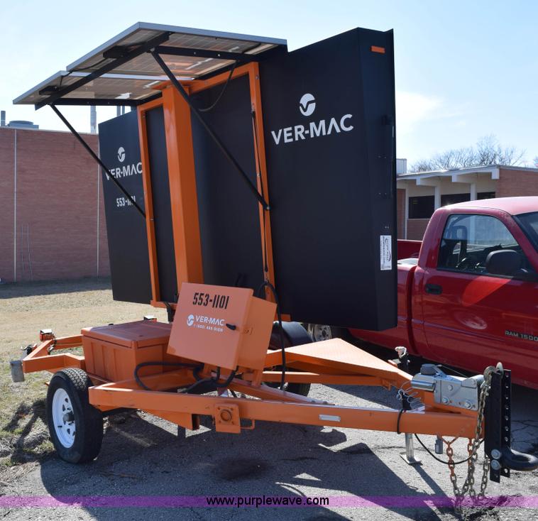 image for item K8784 2011 Ver-Mac message board trailer