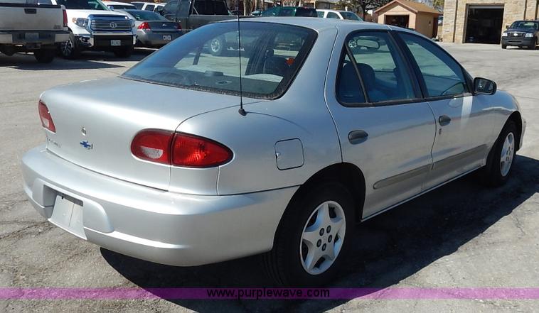 image for item K8829 2002 Chevrolet Cavalier