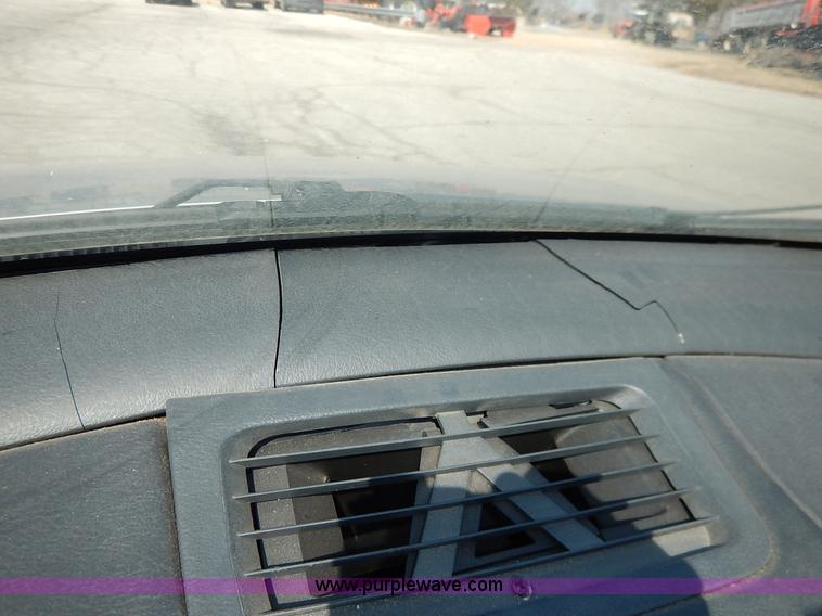 image for item K8829 2002 Chevrolet Cavalier