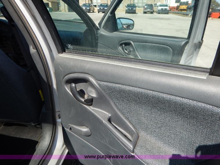 image for item K8829 2002 Chevrolet Cavalier