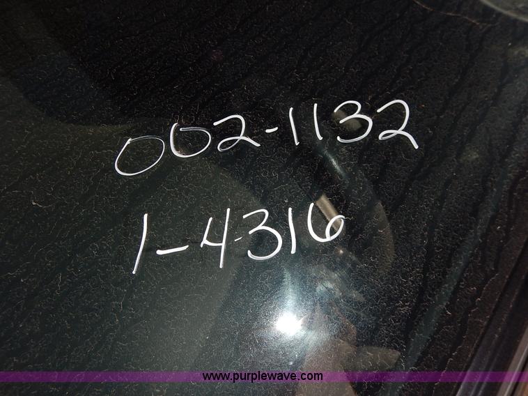 image for item K8829 2002 Chevrolet Cavalier