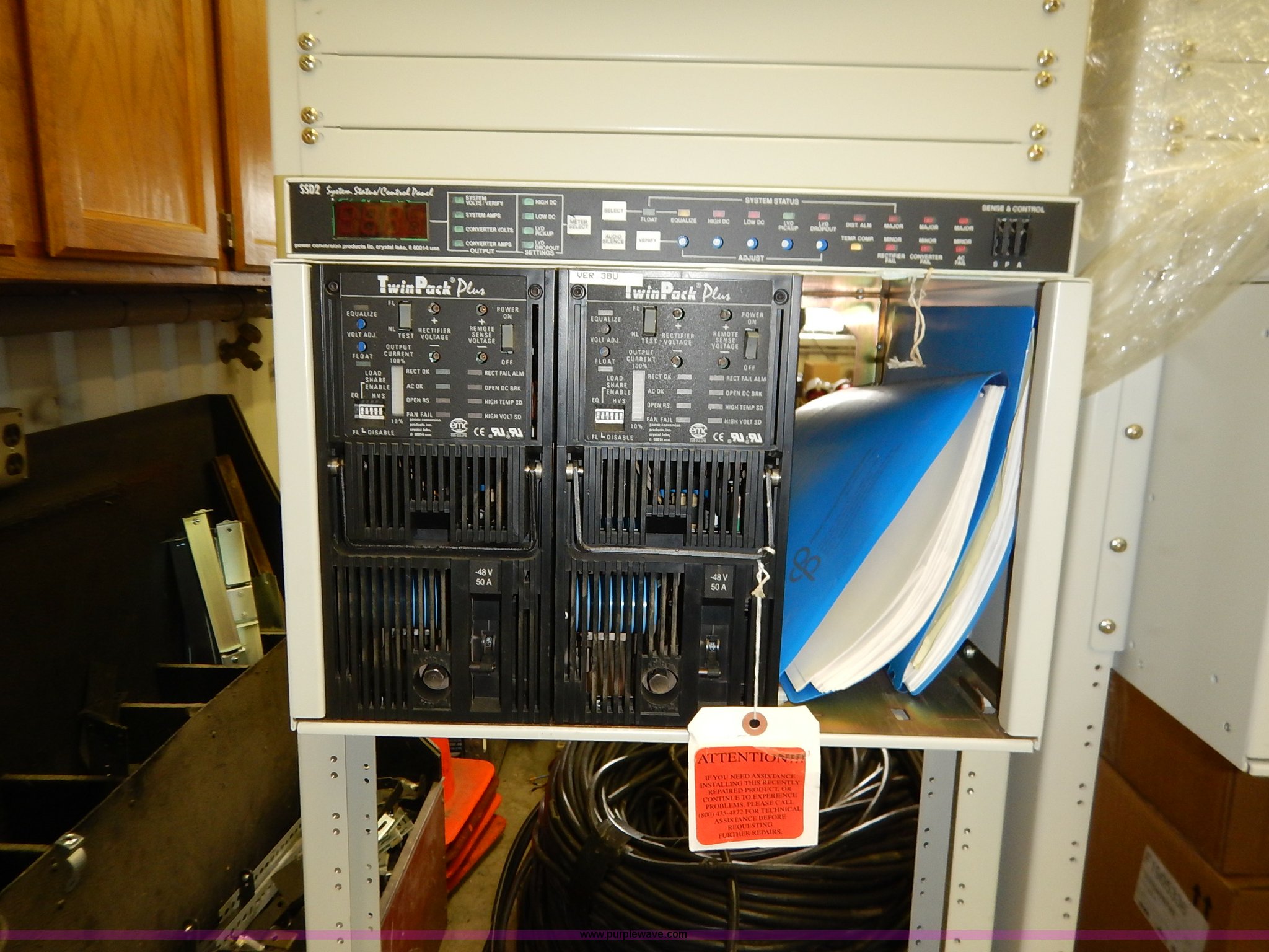 (3) Twin Pak Plus Power System Rack radios in Topeka, KS Item BC9689