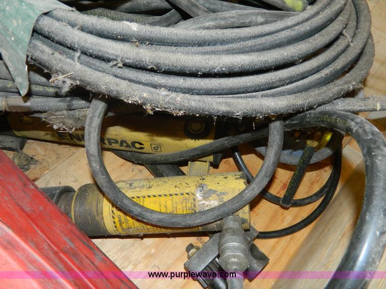 image for item AQ9323 Enerpac tools