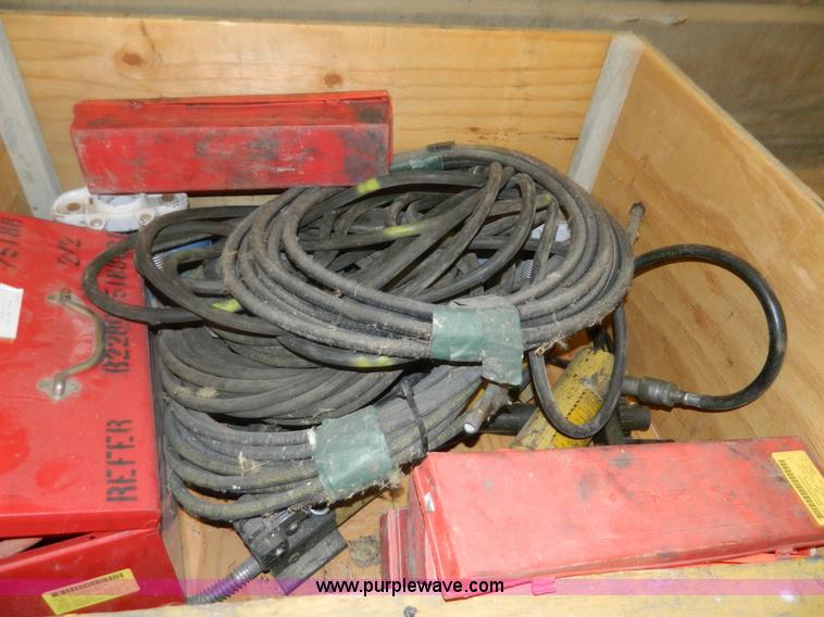 image for item AQ9323 Enerpac tools