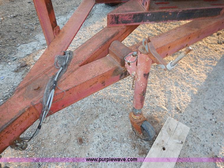 image for item AV9505 Olathe 986 wood chipper