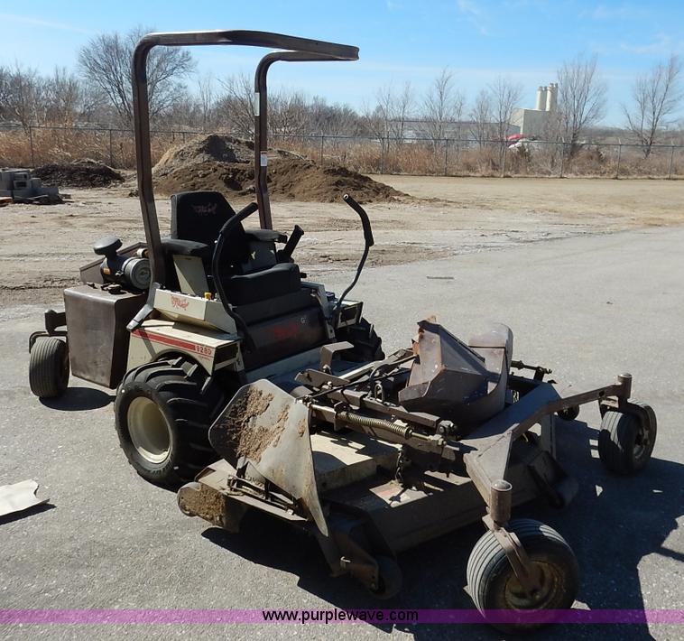 image for item AV9508 Grasshopper 928D ZTR lawn mower
